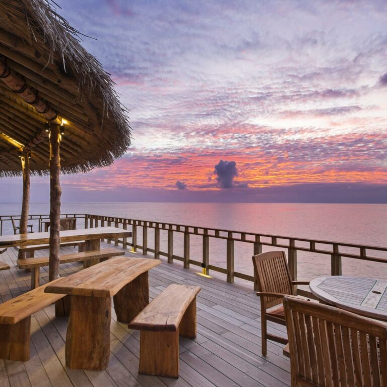 Amigos Sunset View